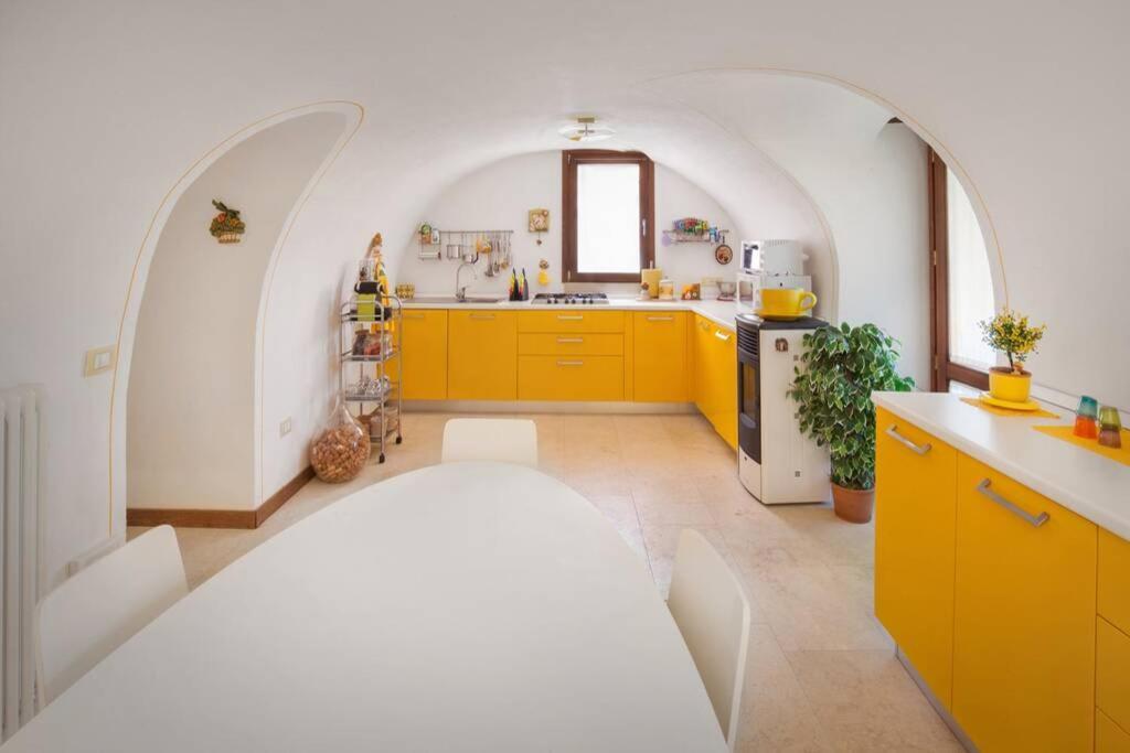 Casale San Michele Villa มัลเชซิเน ภายนอก รูปภาพ