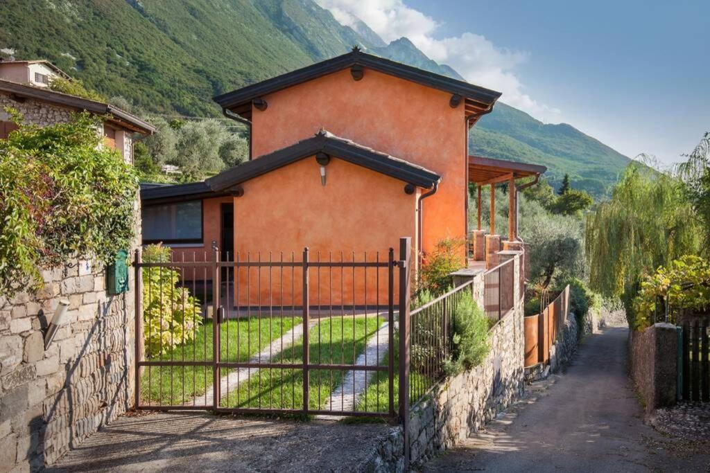 Casale San Michele Villa มัลเชซิเน ภายนอก รูปภาพ